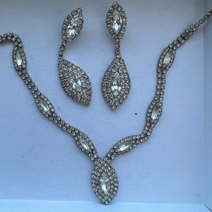 Rhinestone costume jewelry matching set